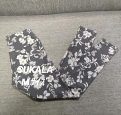 ⑦【美品】SUKALA LAVA ヨガパンツ レギンスM ボタニカル柄 グレー