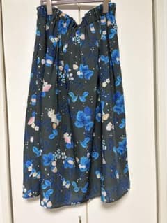 フランシュリッペ　大きめサイズフレアスカート 花柄のサムネイル