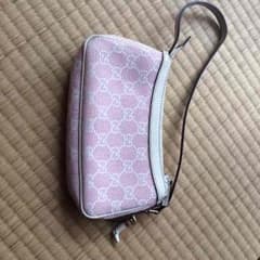 GUCCIカバンのサムネイル