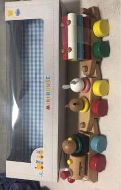 ☆新品 未使用☆ミキハウス 木製おもちゃ 列車 汽車のサムネイル