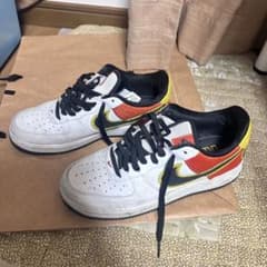 Nike Air Force 1 ホワイト/レッド/イエローのサムネイル