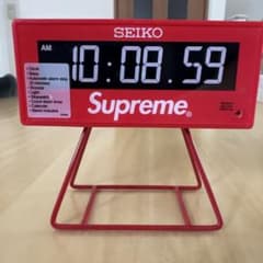 SEIKO Supreme シュプリーム デジタル置時計 レッド - メルカリ