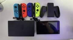 Nintendo Switch本体+JOY-CON ネオンブルー/ネオンレッドのサムネイル