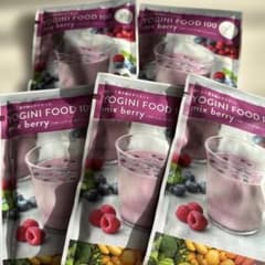 ✲ヨギーニフード100ミックスベリー5袋✲ - メルカリ