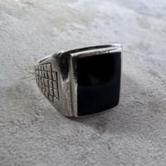ヴィンテージ スクエアオニキスリング シルバー925 13号 USA製 - メルカリ