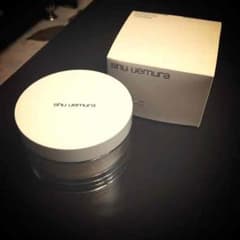 新品未使用☆shu uemura♡フェイスパウダー マット カラレスのサムネイル