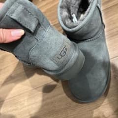 uggのサムネイル
