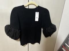 ★新品未使用タグ付き★ブラック パフスリーブ トップス Lサイズのサムネイル