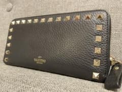 ヴァレンティノ 長財布のサムネイル