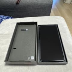 お得！！GALAXY S25 256GB 付属品多数のサムネイル