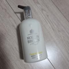 【新品&未使用】MOLTON BROWN ボディローションのサムネイル