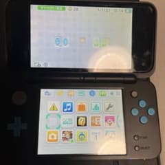 k*i様 Nintendo 2DS LL 本体 ブラック×ターコイズのサムネイル