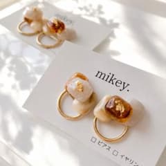 高見え】べっ甲風ニュアンススクエアピアス／イヤリング フープ