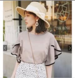 バイカラーフリル袖パイピングTシャツのサムネイル