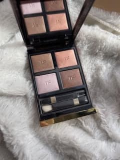 TOM FORD アイカラークォード トムフォード ローズプリズムのサムネイル