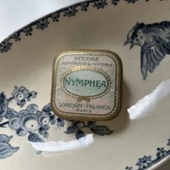 프랑스 골동품 NYMPHEA 파우더 박스 브로칸트