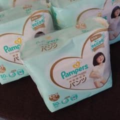 パンパースパンツビッグサイズ×４のサムネイル