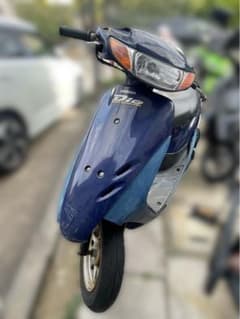 ホンダ Dio 50ccのサムネイル