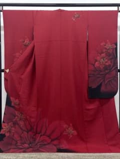 振袖 金彩 銀通し 紋意匠 大輪 身丈171cm 撥水加工済 MO3716 - メルカリ