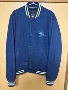 【極美品】DENHAM デンハム デニム スタジャン 刺繍 Lサイズ 完売品 極美品】DENHAM デンハム デニム スタジャン 刺繍 Lサイズ 完売品