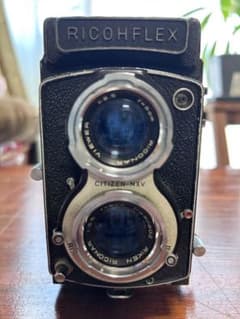 【動作確認済】 RICOH RICOHFLEX G04-1212-386-1v RICOHFLEX VII 二眼レフカメラ 動作未確認 - メルカリ