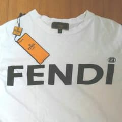 フェンディ普通のTシャツのサムネイル