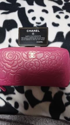 CHANEL ピンク レザー 長財布のサムネイル