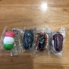 団子むし ガチャガチャのサムネイル