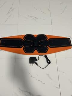 SIXPAD EMSトレーニングデバイス オレンジ - メルカリ