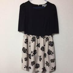 紗栄子着用 完売ワンピースのサムネイル