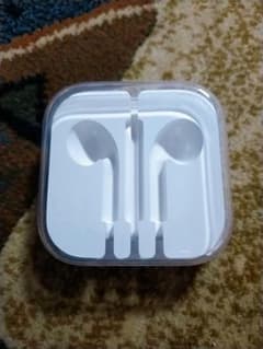 純正Apple有線イヤホンケースのみ■のサムネイル