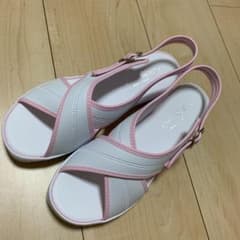 サンダルのサムネイル
