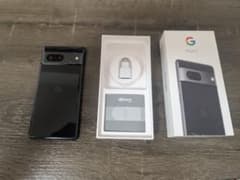 Google Pixel 7 黒 256GB　カメラフレーム傷ありのサムネイル