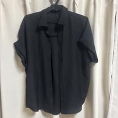 GU ブラック 半袖 シャツ ブラウス Sのサムネイル