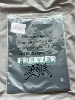 FREEZER T-shirtのサムネイル