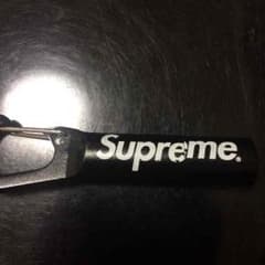 supreme シュプリーム カラビナ ピルケースのサムネイル