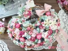 ドライフラワーꕤ︎︎スプレーバラと秋色紫陽花ꕤ︎︎お花いっぱい花籠