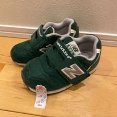 ニューバランス 996 スニーカー13.5㎝①のサムネイル