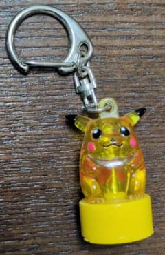ポケモン ピカチュウ キーホルダー レトロ 希少 当時物 レア TOMY