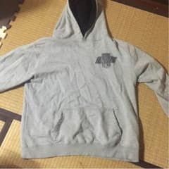 パーカーのサムネイル