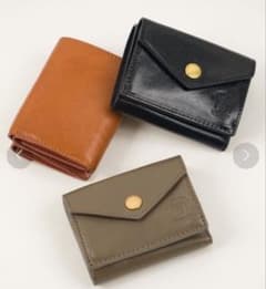 BELLIES YORK/ベリーズヨーク】三つ折り 財布 イタリア牛革のサムネイル