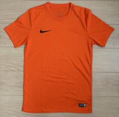 NIKE Mサイズ サッカーシャツ オレンジのサムネイル