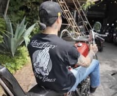 山田蓮 tatoostudioyamada Tシャツ PRAYING HANDS - メルカリ