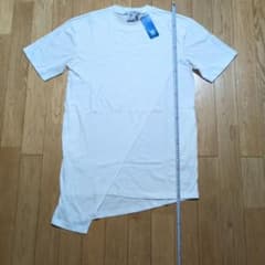 adidas Tシャツ ホワイト アシンメトリーのサムネイル