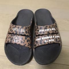 エルドレッソ×ウーフォス　リカバリーサンダルのサムネイル