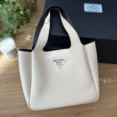 PRADAプラダ スモールレザーハンドバッグ1BG335 ヴィッテロダイノ 現行 