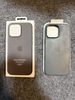 iPhone 16 Pro Max 실리콘 케이스 스톤 그레이