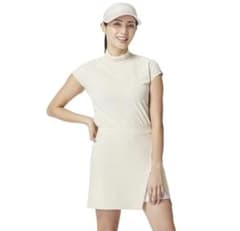 【完売品】TaylorMade 半袖シャツレディースベーシックモック UN672 完売品】TaylorMade 半袖シャツレディースベーシックモック UN672