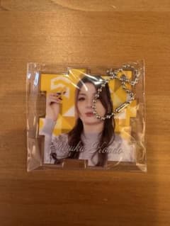 ダーツ祭り　近藤静加　アクリルキーホルダーのサムネイル