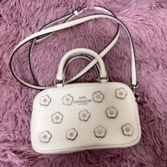 COACH フラワーモチーフショルダーバッグ サッチェル - メルカリ